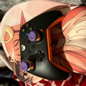 xbox controller and hentai mouse pad